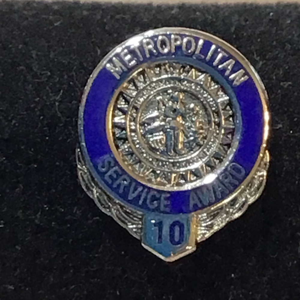 10 year Metropolitan Service Pin